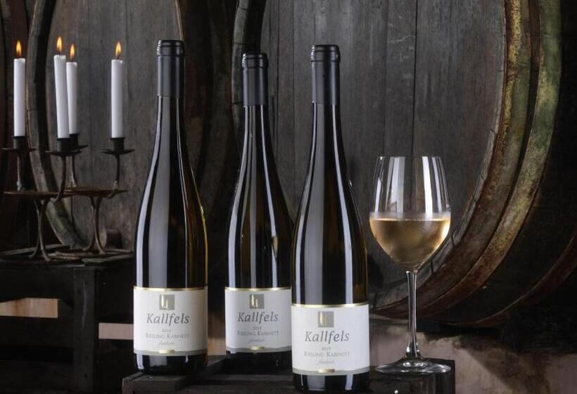 Пансион Wein Und Landhaus Kallfels