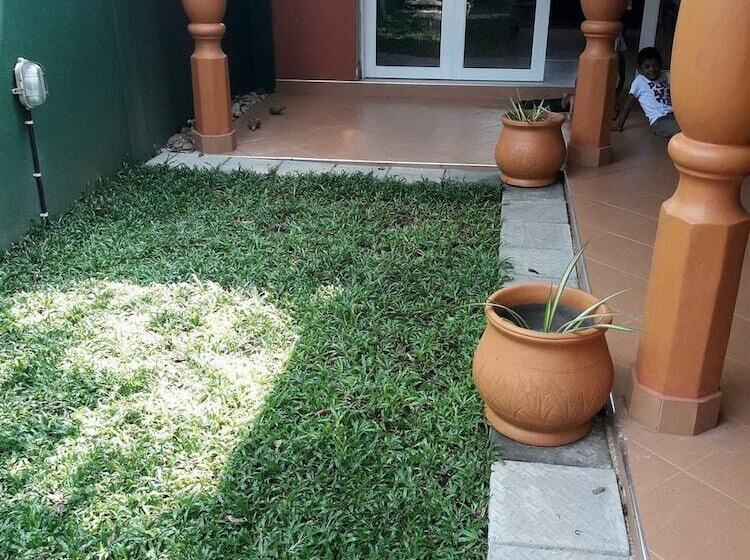 Bed and Breakfast Wattle Inn