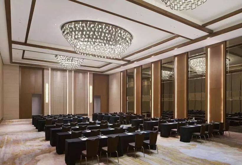 Hotelli Sheraton Yunfu Xinxing