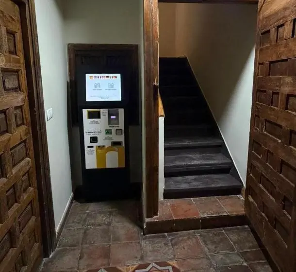 ホテル Entre Puertas