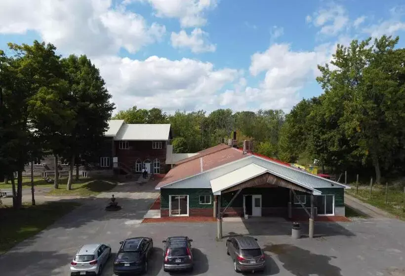 Hotelli Varennes Grand Montreal - Self Check-In