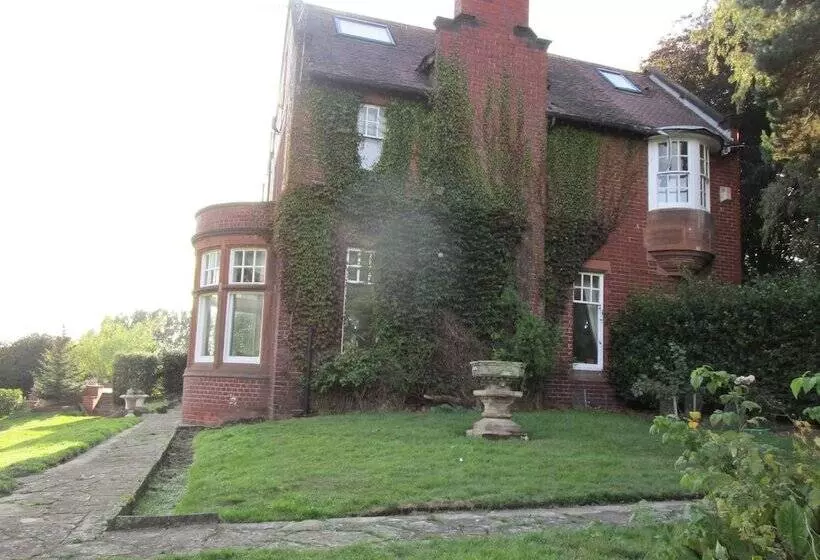 ベッドアンドブレックファースト Brass Castle Country House Accommodation