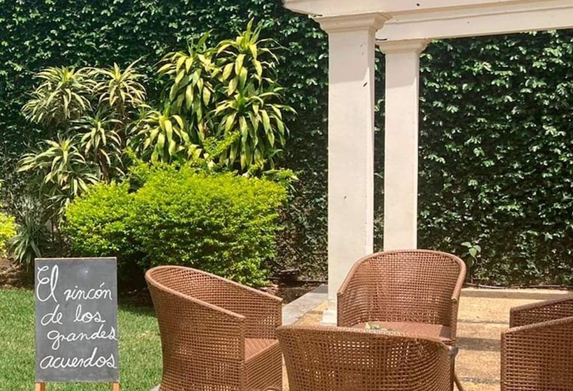 فندق Boutique Casa Emilia