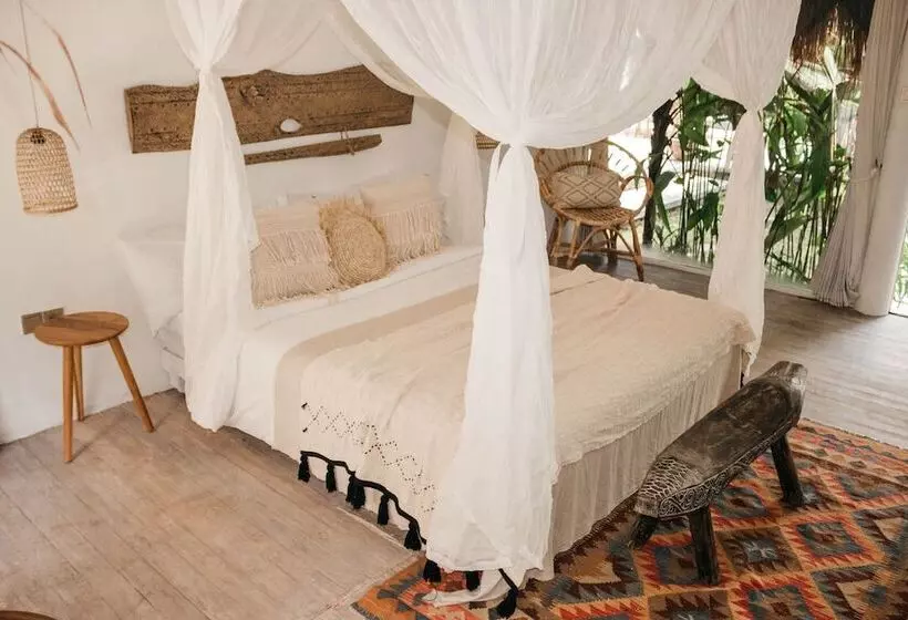 ホテル Dreamsea Canggu Hostel