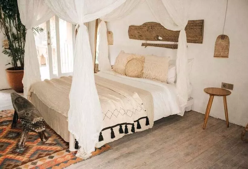 ホテル Dreamsea Canggu Hostel