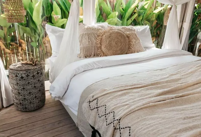ホテル Dreamsea Canggu Hostel