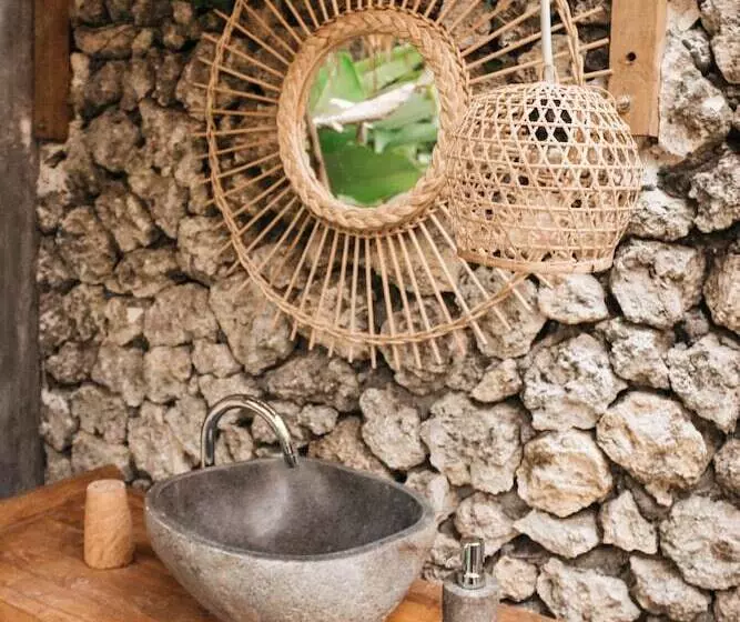 ホテル Dreamsea Canggu Hostel