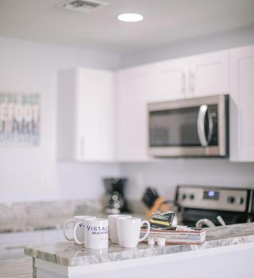 בית מלון כפרי Vistalmar Beach Resort