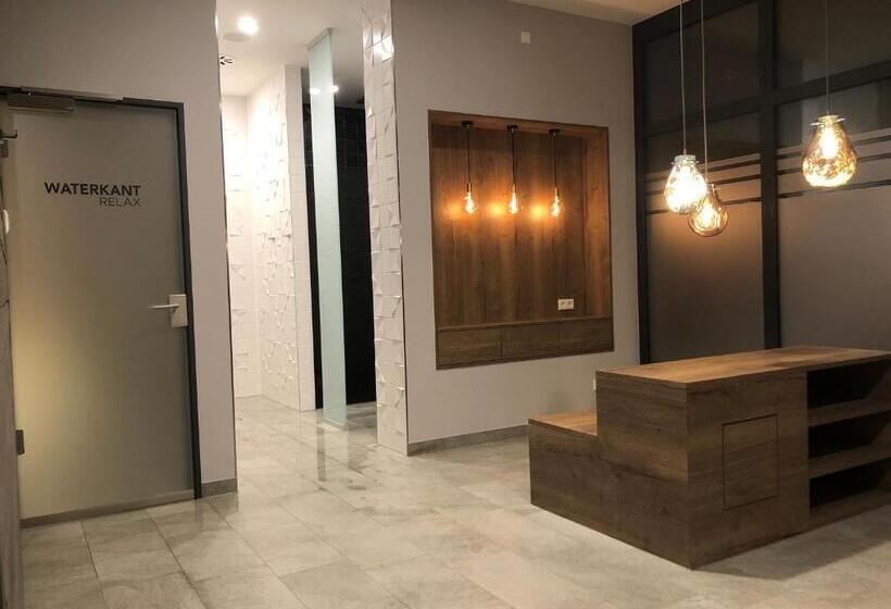 Aparthotel Waterkant Suites