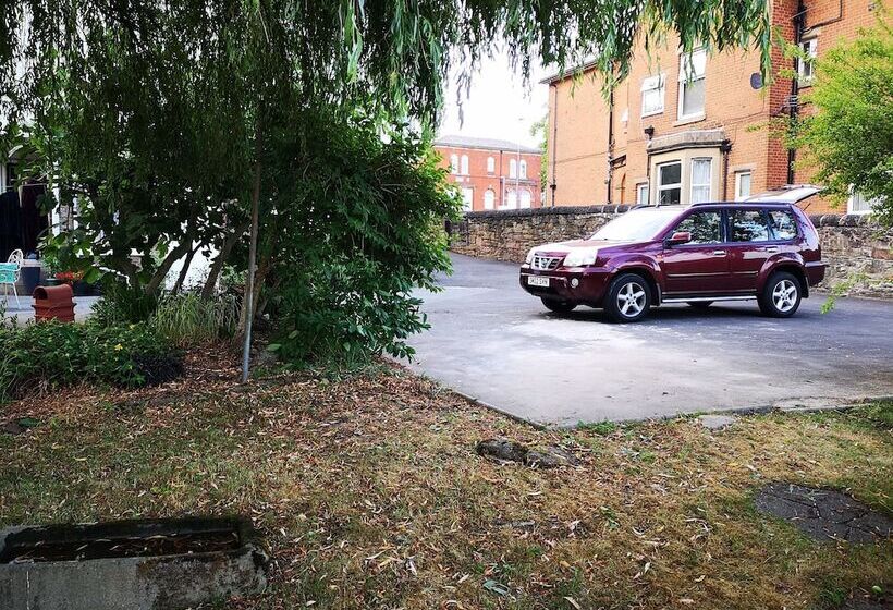 צימר Chimneys Guest House