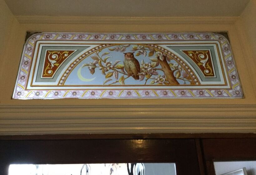 צימר Chimneys Guest House