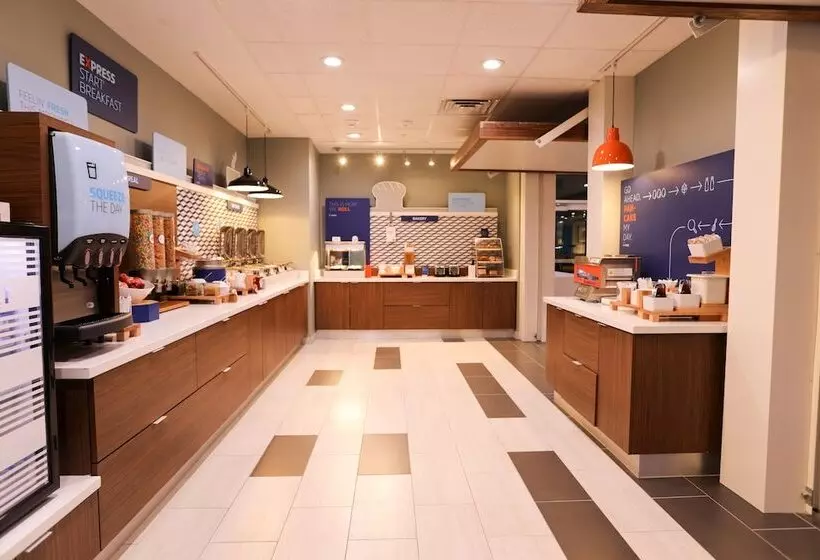 Hotelli Holiday Inn Express & Suites   Wylie West, An Ihg