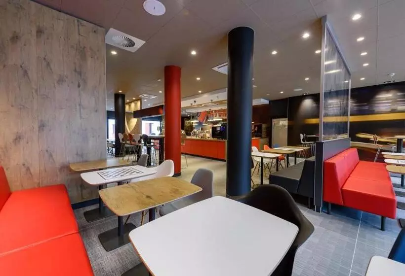 ホテル Ibis Regensburg Zentrum