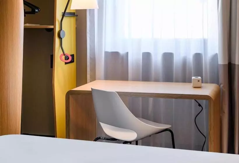 ホテル Ibis Regensburg Zentrum