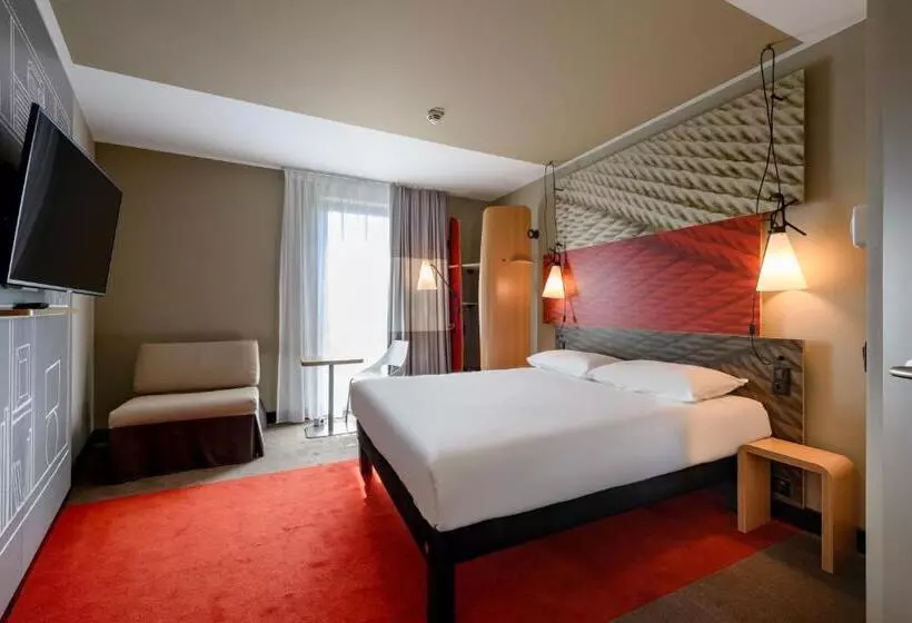 ホテル Ibis Regensburg Zentrum