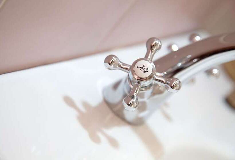 Boutique Hotel Rancho Los Lobos