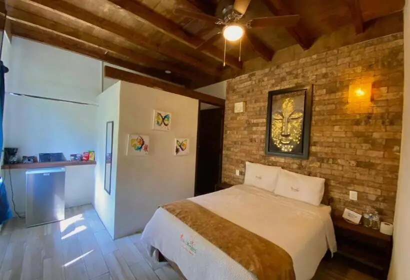 هتل Villas Mariposas