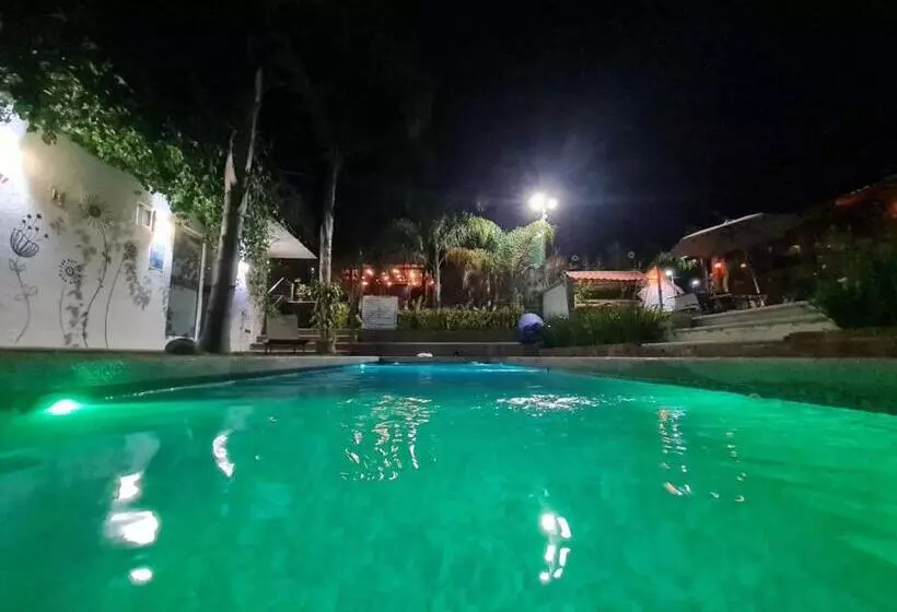 هتل Villas Mariposas