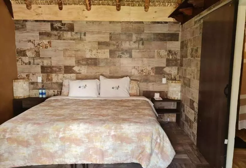 هتل Villas Mariposas