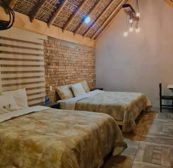 هتل Villas Mariposas