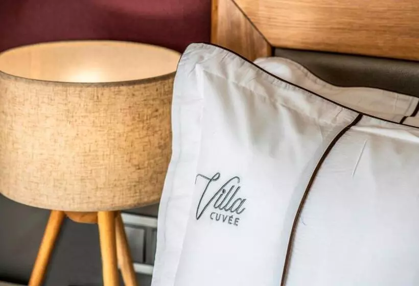 پانسیون Villa Cuvée