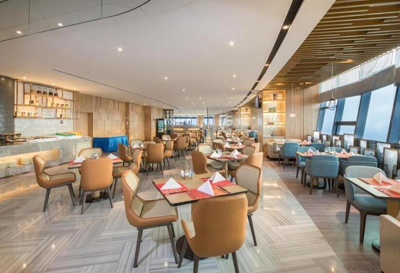 فندق Auto City Ruili