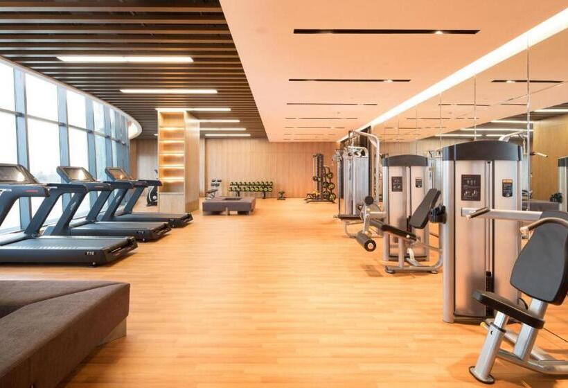 فندق Auto City Ruili