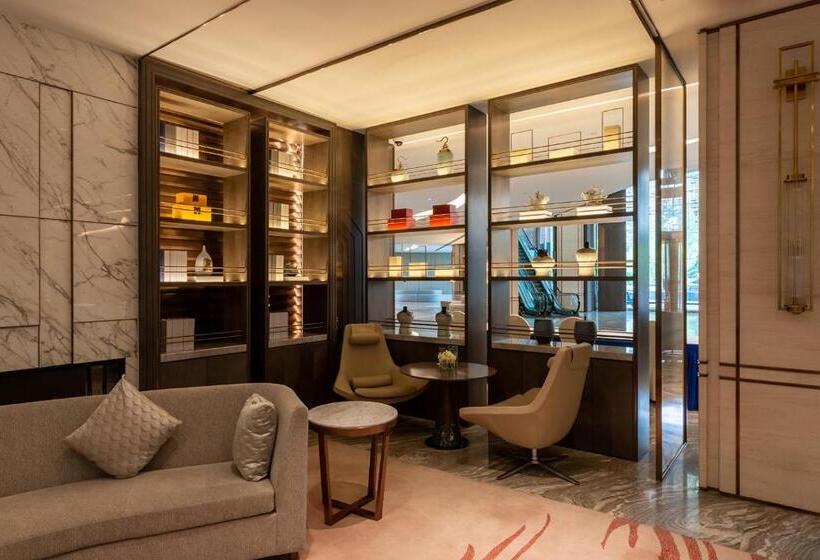 فندق Auto City Ruili