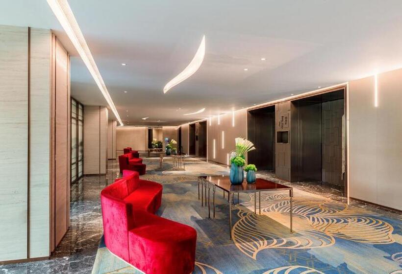 فندق Auto City Ruili