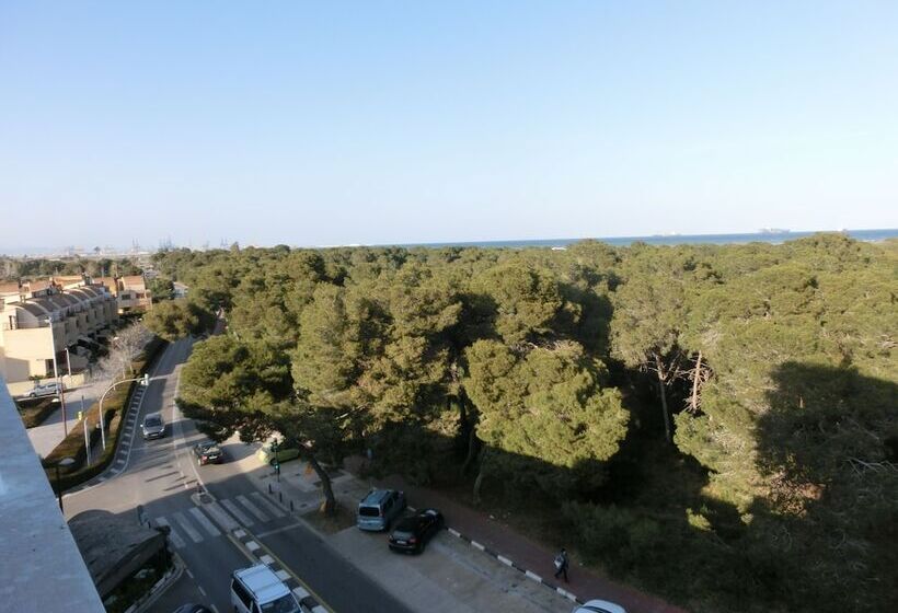 فندق You & Co. Saler Beach Boutique