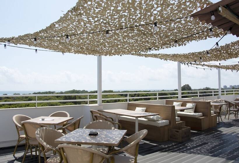 فندق You & Co. Saler Beach Boutique