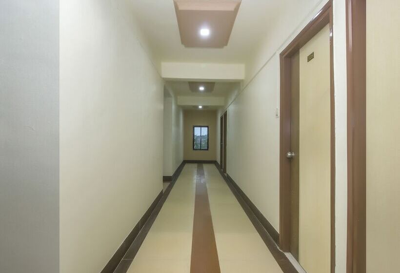 Hotel Capital O 22772  Vasantdashmi