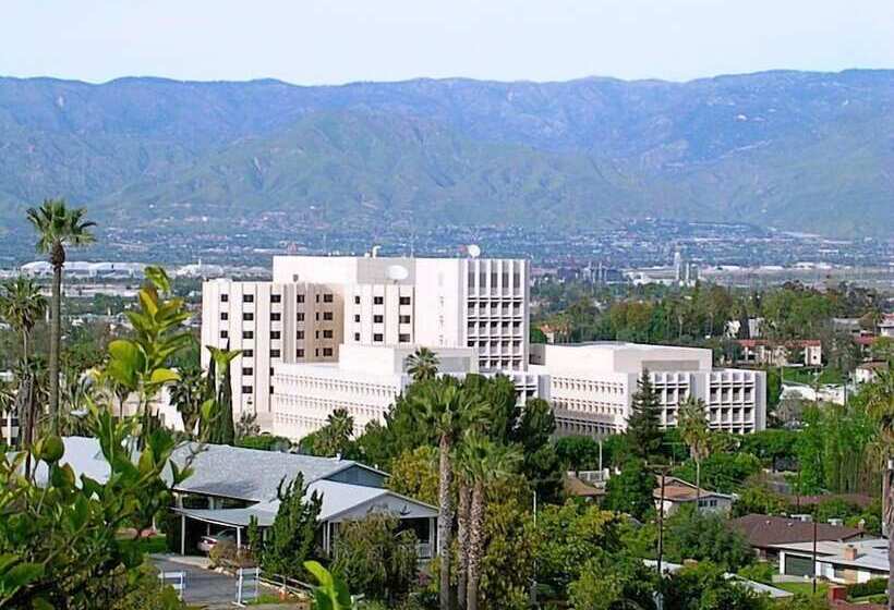 ホテル Holiday Inn Express & Suites   Moreno Valley   Riverside, An Ihg