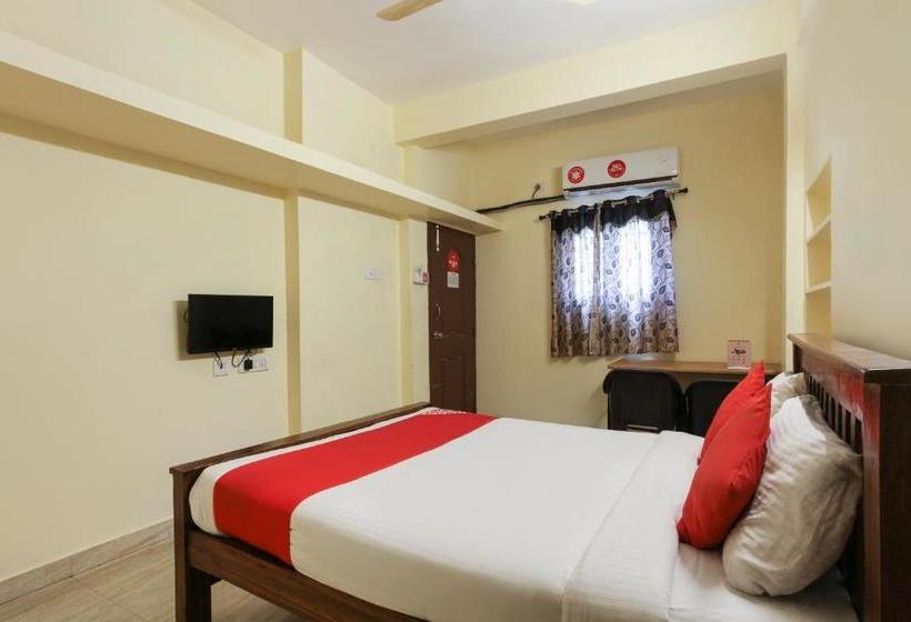 Hotel Oyo 25004 Vinayak Residency