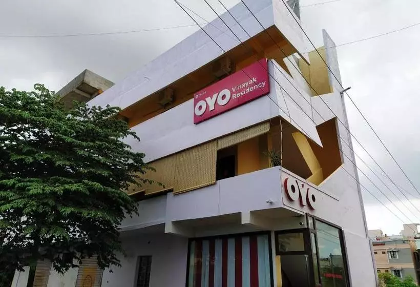 ホテル Oyo 25004 Vinayak Residency