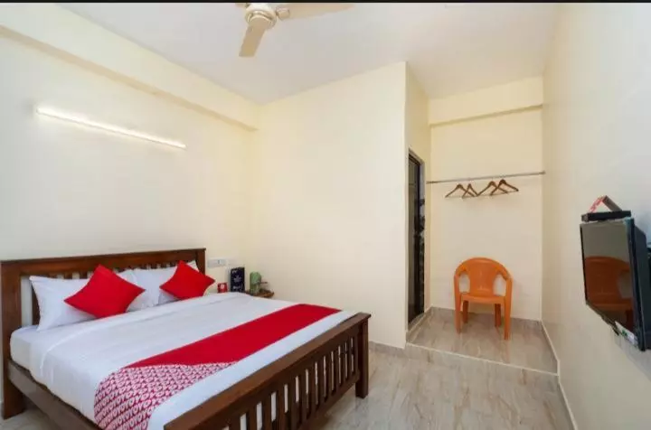 ホテル Oyo 25004 Vinayak Residency