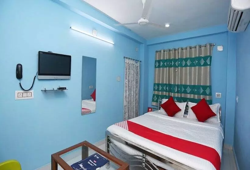 ホテル Oyo 26652 Roop River Resort
