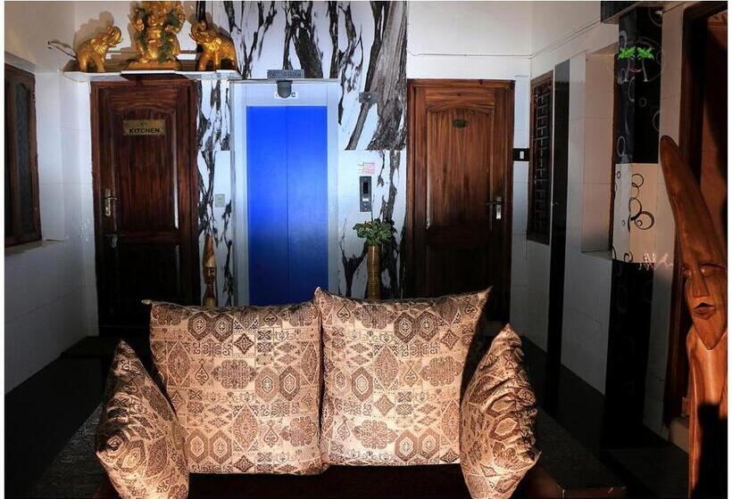 Hôtel Peace Residency