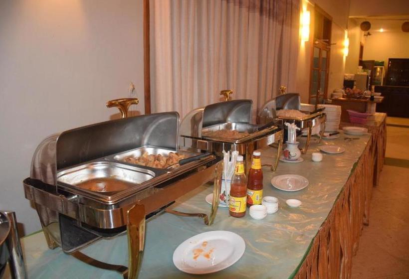 هتل Yadanar Theingha