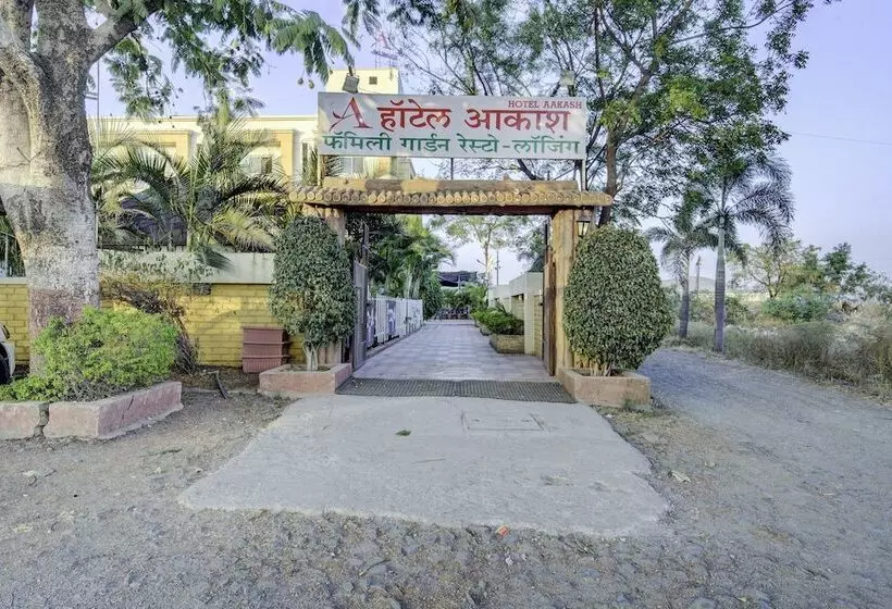 Oyo 24125 Hotel Aakash