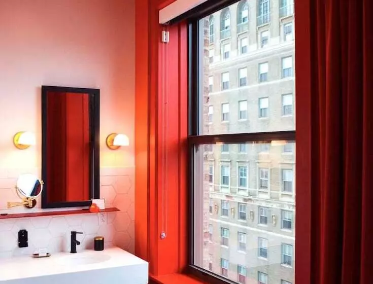 ホテル Angad Arts