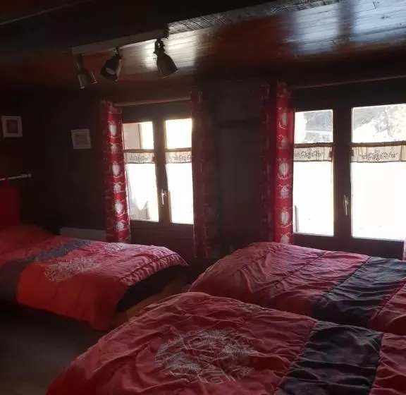 پانسیون Gite Edelweiss