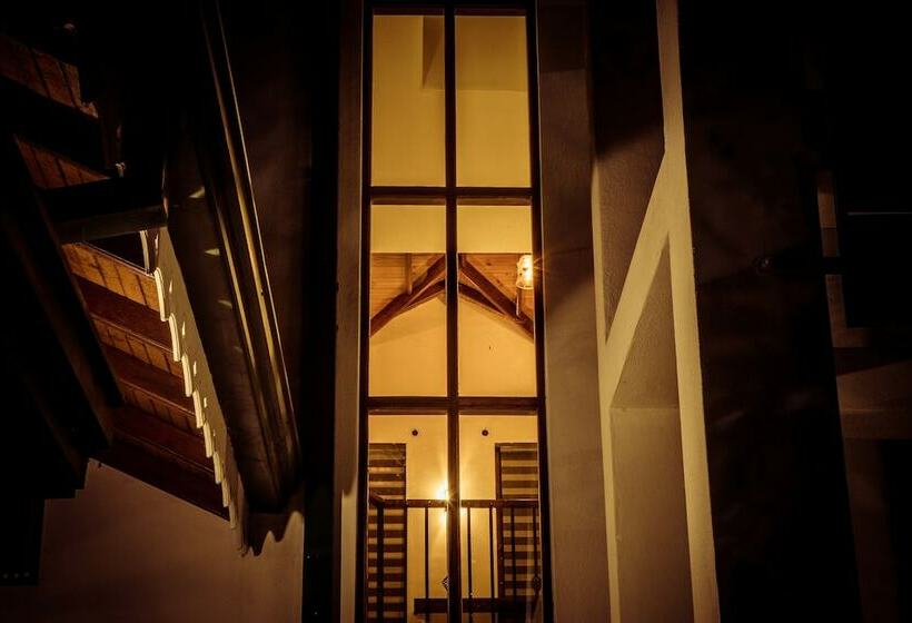 Bed and Breakfast Villa 406