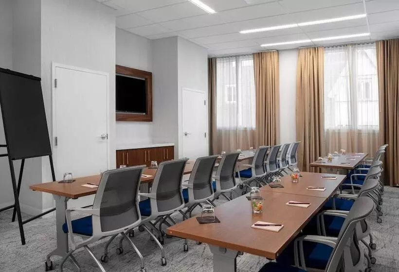ホテル Residence Inn By Marriott Norwalk