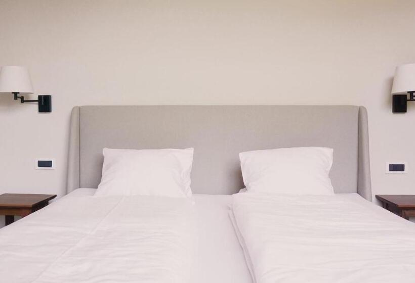 בית מלון כפרי Villa Laurus