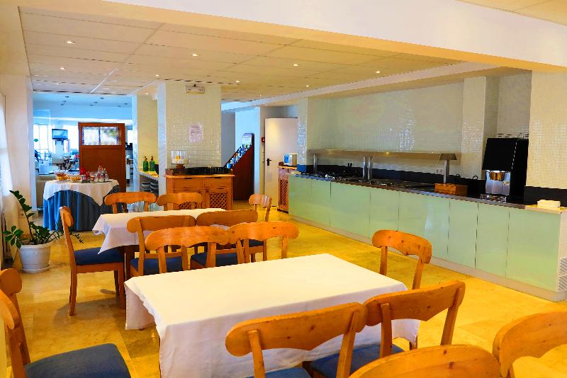 Bj Cala Morlanda Estudios