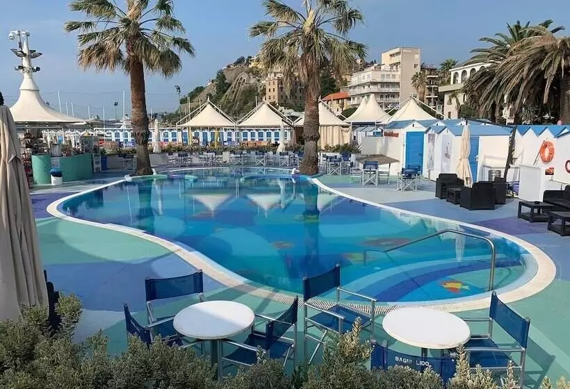 ペンション Lido Beach & Life Resort