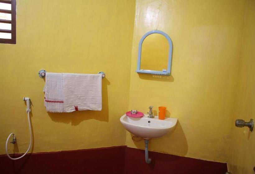 Sukriti Beach Resort