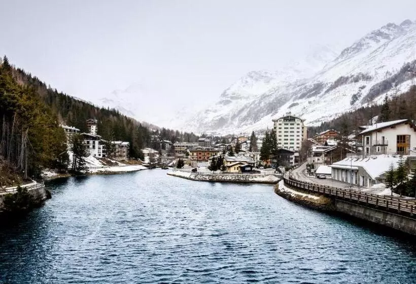 Aamiaismajoitus (B&B) For Rest