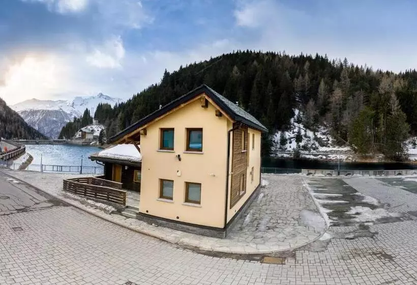 Aamiaismajoitus (B&B) For Rest